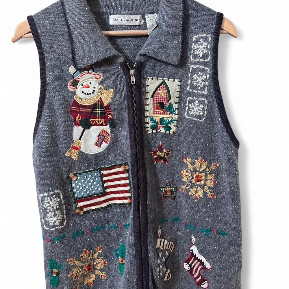 Grey Vintage 90s Snowman Winter Sweater Vest CottageCore - Picture 2 of 6